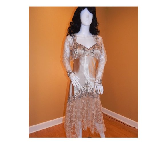 Xsape by Joanna Chen SIZE 6 GOLD SEQUINED/LACE 2 PIECE SET - Picture 4 of 16